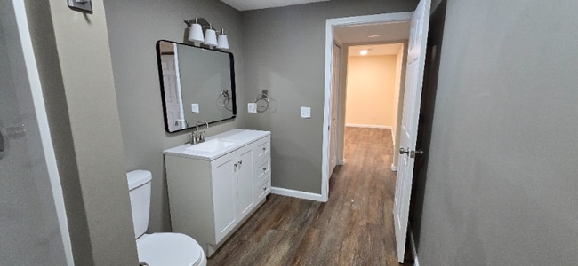 409 Oak Park Dr, McPherson, KS 67460 - photo 5