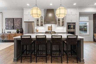 335 Chiswick Cir, Alpharetta, GA 30009