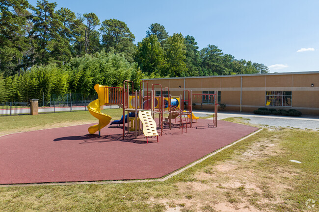 Riverside Elementary School offers learning outside of the classroom.