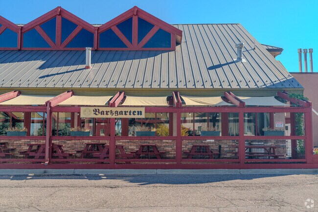 Lariat Lodge Brewing Company near Meadows provides craft beer and dining options for the community.