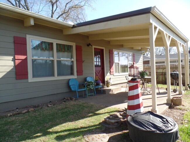 1114 W 17th St, Grove, OK 74344 - photo 7