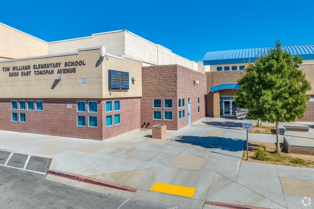 Your kids will enjoy learning in the inspiring atmosphere of Tom Williams Elementary School.