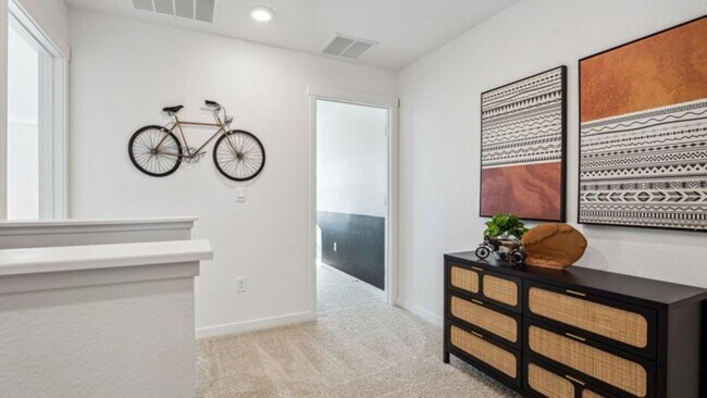 948 Andrews Crest Dr, Berthoud, CO 80513 - photo 5