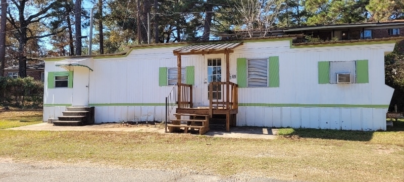 205-437 Holt Ave, Warner Robins, GA 31088 - photo 1