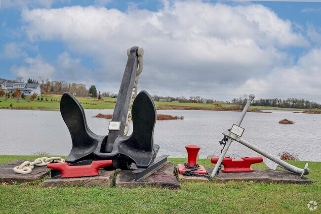 There is some amazing monuments lining the streets of the North Collins neighborhood.