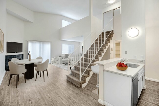 Park Dickens, Van Nuys, CA 91423 - photo 3