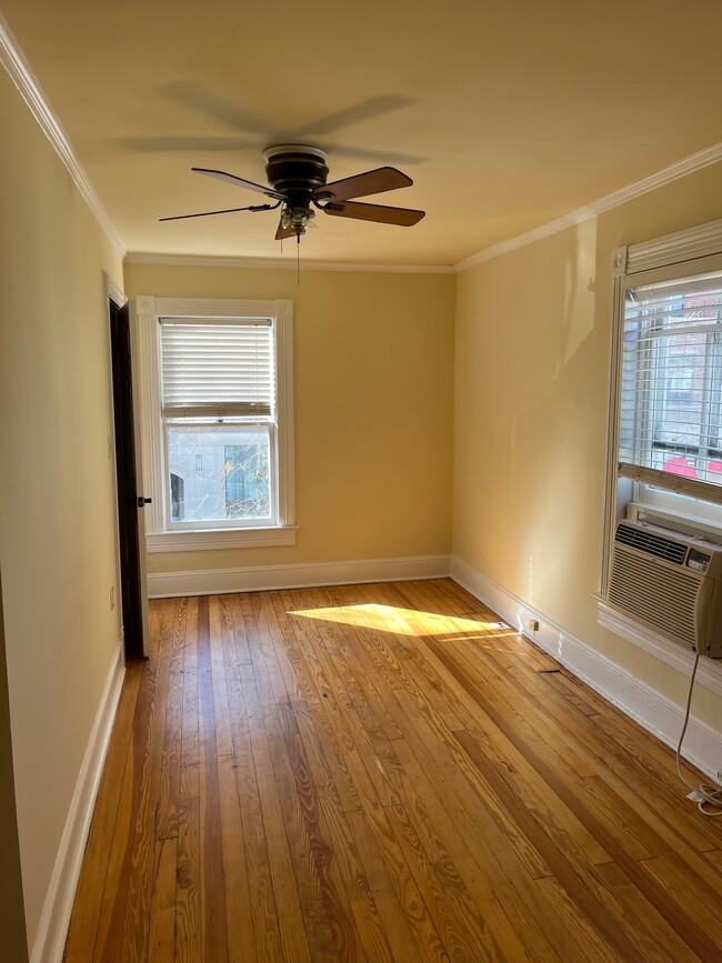 619 Caroline St unit 619.5, Fredericksburg, VA 22401 - photo 7