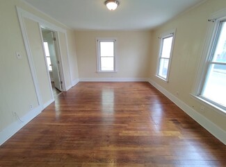 971 Sherman Ave Unit 1, New Haven, CT 06511