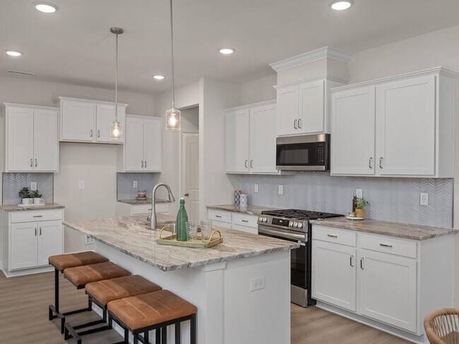 55 Baldwin St, Lillington, NC 27546 - photo 4