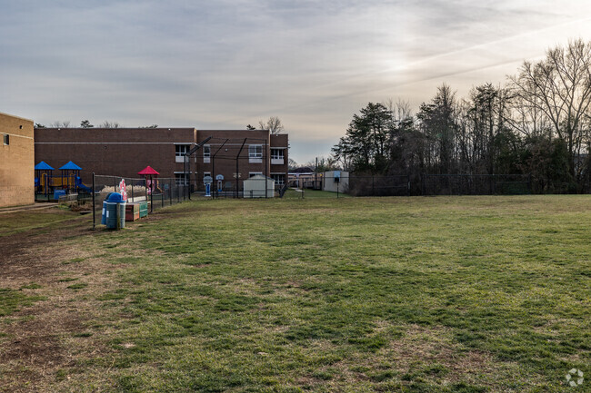 Poplar Tree Elementary 1