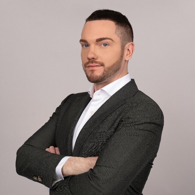 Agent Photo