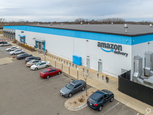 Amazon offers employment opportunities for residents of Rolling Meadows.