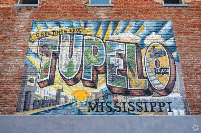 Lee Acres is a neighborhood in Tupelo that combines quiet residential streets with convenience.