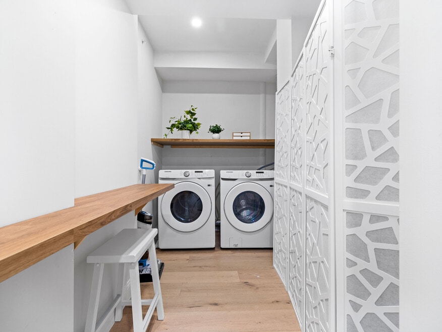 566 Dorchester Ave, Boston, MA 02127 - photo 1