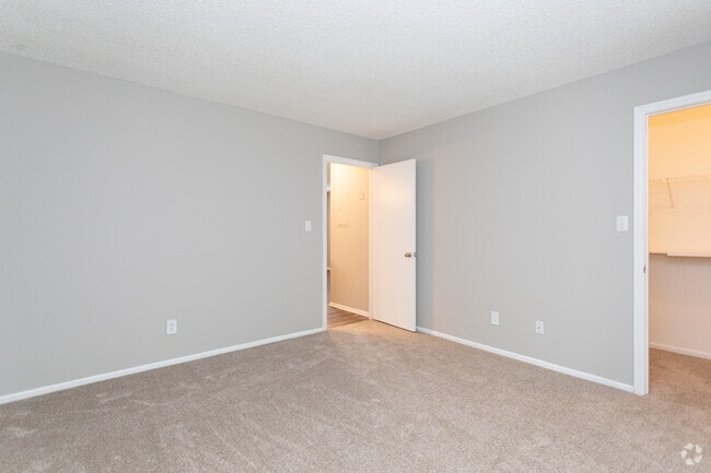 Delta Crossing, Charlotte, NC 28212 - photo 6