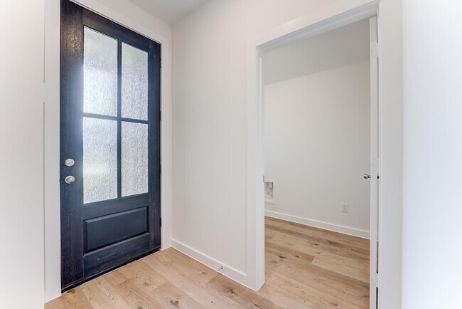 110 Orange Blossom Ct unit 38028579, Mont Belvieu, TX 77535 - photo 6