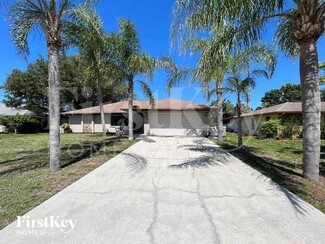 522 Beal St NW, Port Charlotte, FL 33952