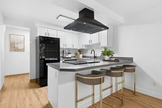 10399 SW North Dakota St, Portland, OR 97223