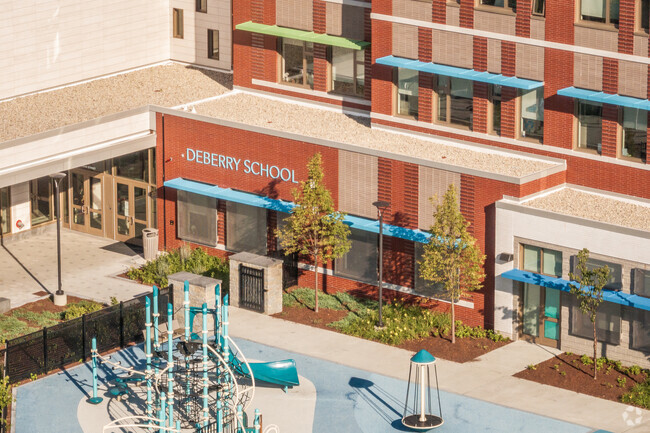 William N. DeBerry Elementary School is located in Springfield.