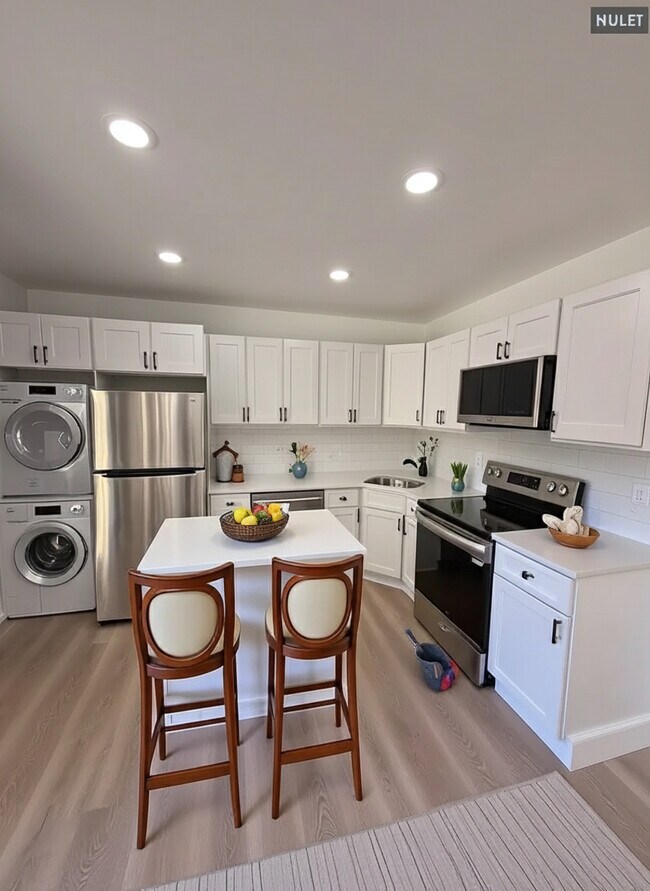 885 E Broadway Unit 2, Boston, MA 02127