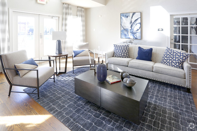 Leasing Office Lounge