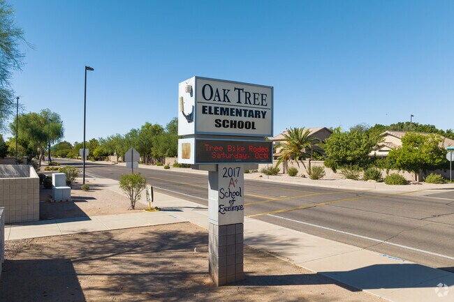 Oak Tree Elementary in Northwest Gilbert is dedicated to student growth and success.