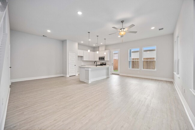 3008 La Rambla Dr, Houston, TX 77047 - photo 3