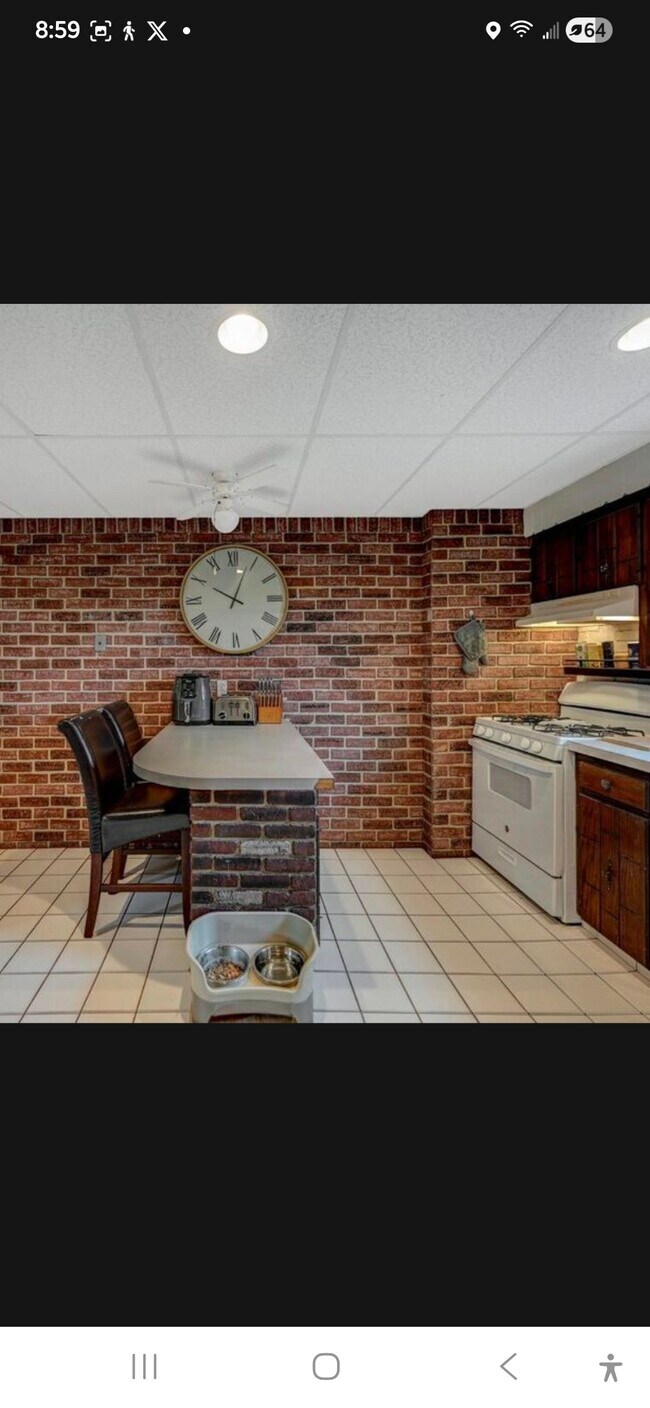 1729 Monroe Ave, Dunmore, PA 18509 - photo 5