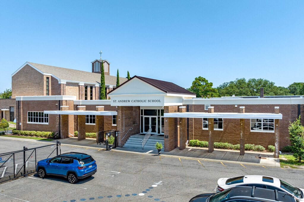 St Andrew Catholic School, Rankings & Reviews - Homes.com