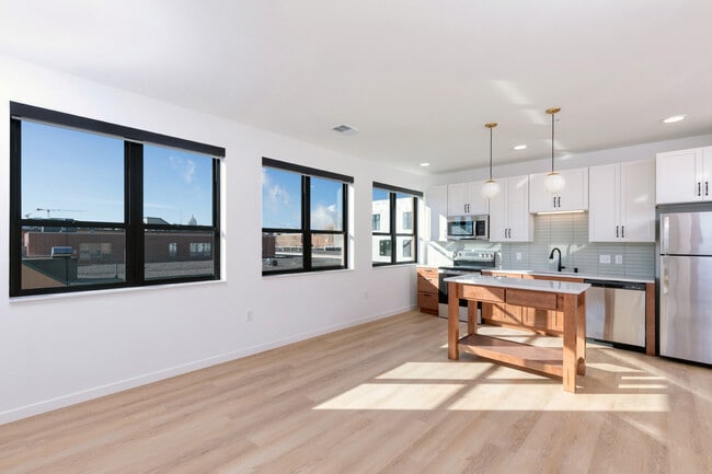 Irwin North, Madison, WI 53703 - photo 3