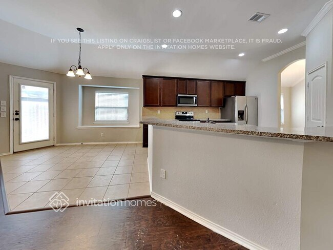 1305 Raleigh Path, Denton, TX 76208 - photo 5