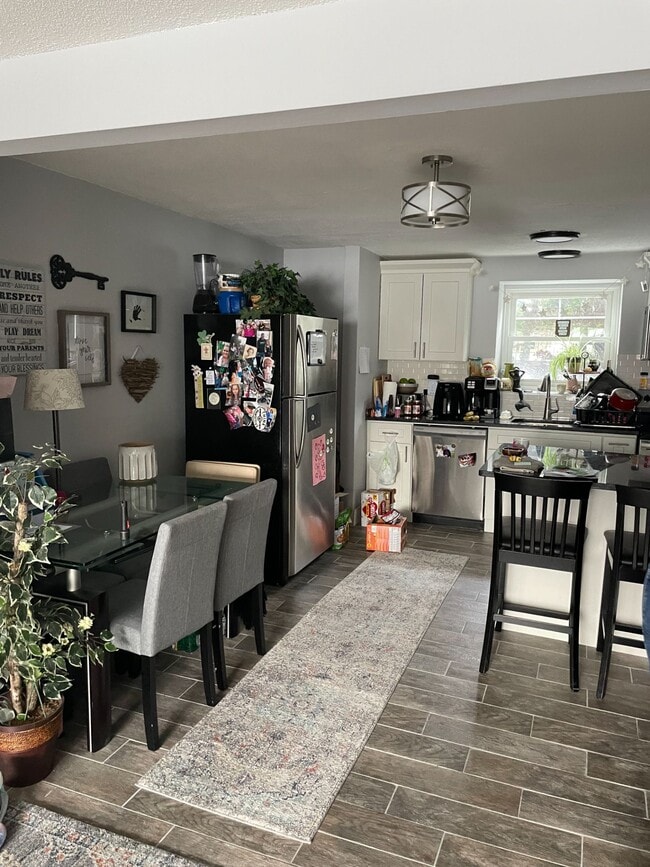 20 Thomas Ave Unit 6, Bourne, MA 02532