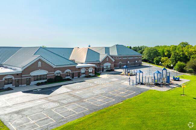 Bell-Graham Elementary School is a top-ranked school within the state of Illinois.