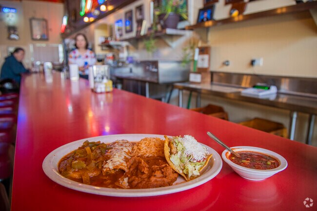 New Mecca Cafe in Marina Park is a popular lunch destination.