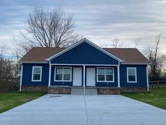 218 College St Unit A, Burns, TN 37029