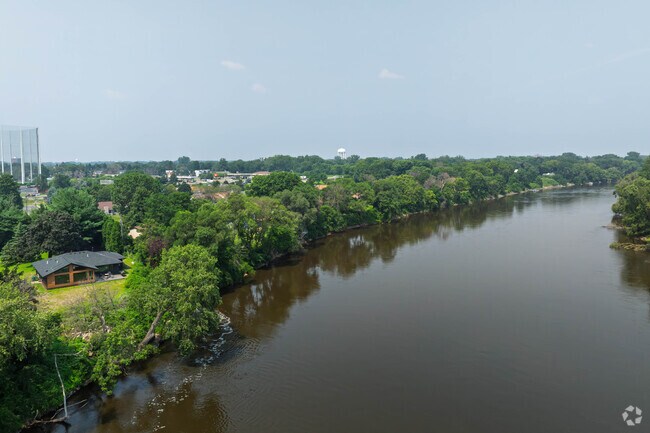 Riverwood residents live less than a mile from Fridley across the Mississippi River, enjoying suburban tranquility while maintaining convenient access to neighboring communities and amenities.