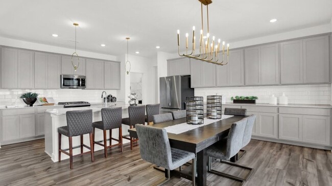 8807 Hardin St, Fortville, IN 46040 - photo 6