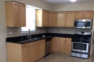 18003 Greenview Terrace, Country Club Hills, IL 60478