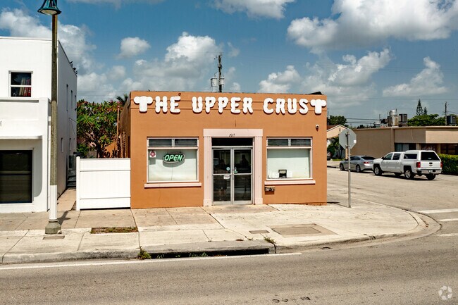 Upper Crust Bakery, an award-winning pie shop in Lake Worth, FL.