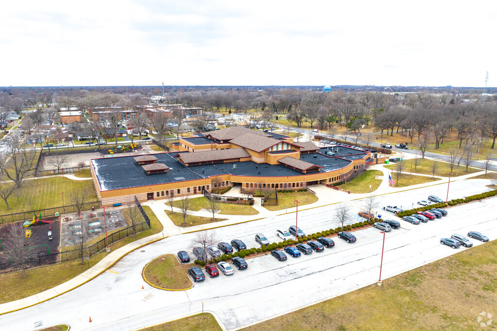 Thomas J Jefferson Elementary School is located in Hammond.