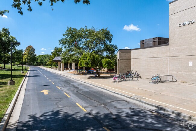Christa McAuliffe Elementary School offers easy pick-up and drop-off for parents.