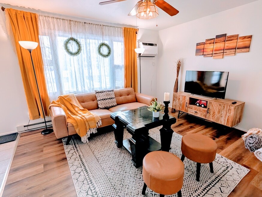 1019 S 22nd St, Chesterton, IN 46304 - photo 1