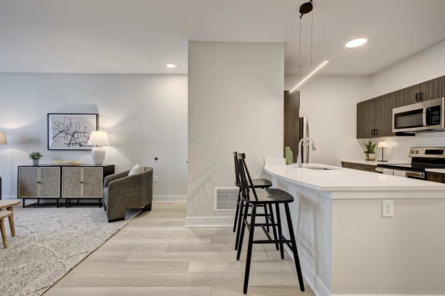 Tellus Bloom, Bloomfield, CT 06002 - photo 3