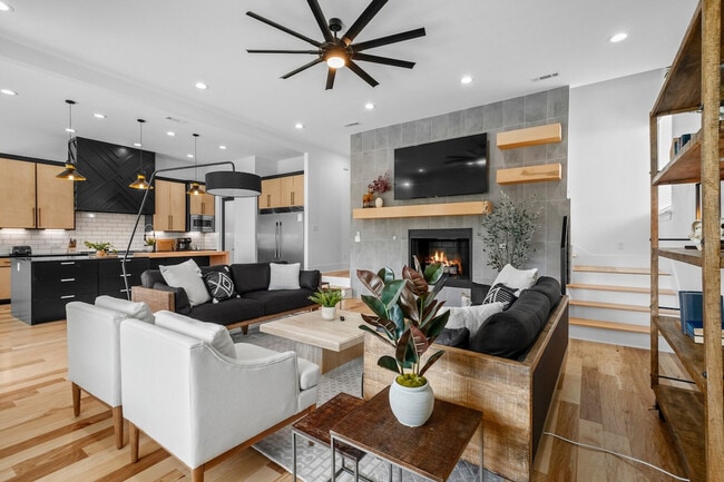 1251 Fillmore St unit ID1221810P, Bentonville, AR 72712 - photo 2