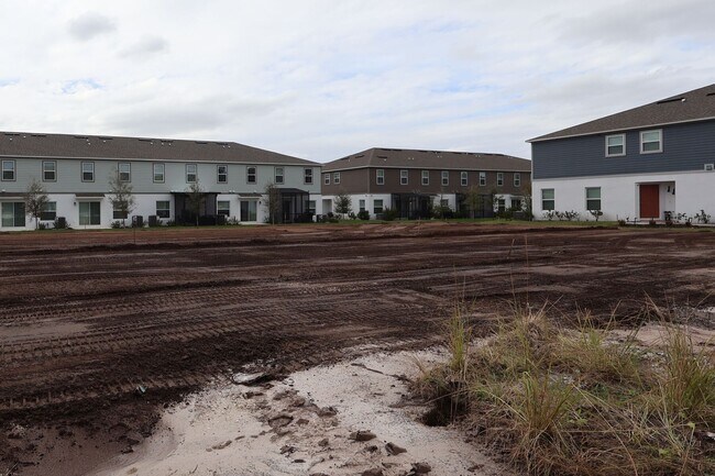 4719 Campsite Loop, Orlando, FL 32824 - photo 5