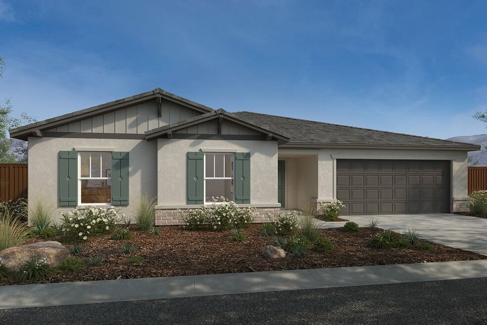 2146 S Sylmar Ave, Fresno, CA 93725 - photo 1