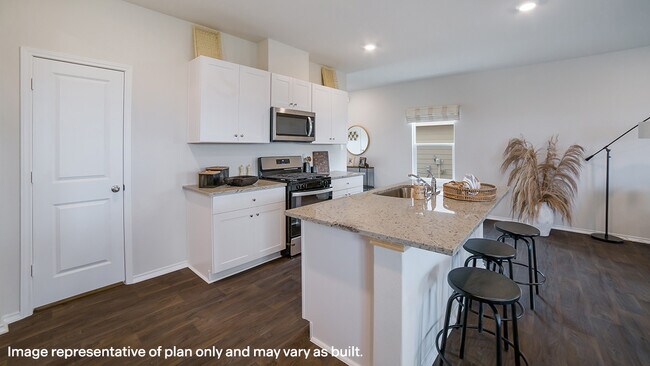 6003 Bowie Mountain, San Antonio, TX 78245 - photo 5