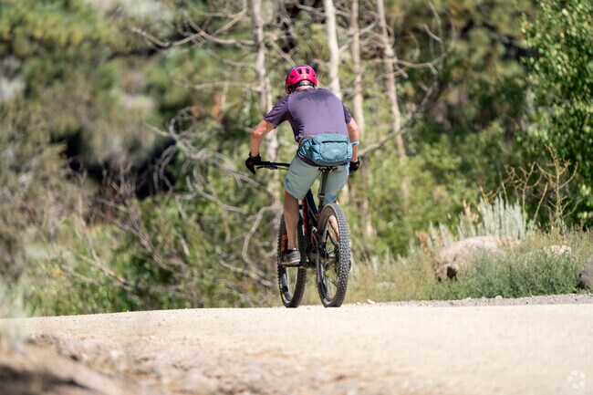 Zolezzi Lane is perfect for outdoor enthusiasts with unlimited access to mountain sports.