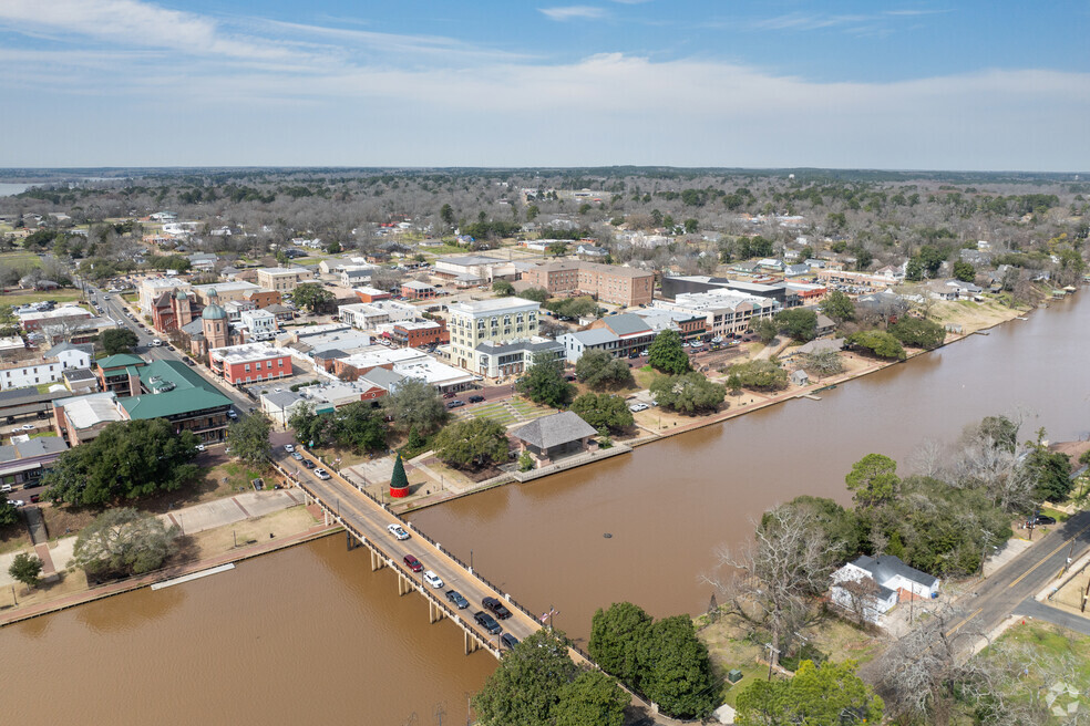 City_Natchitoches_1026027_030625_SH_V1