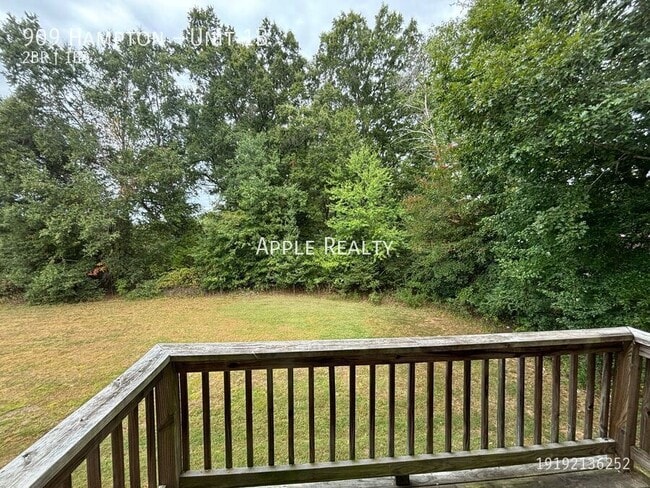909 Hampton St unit 1B, Eden, NC 27288 - photo 6
